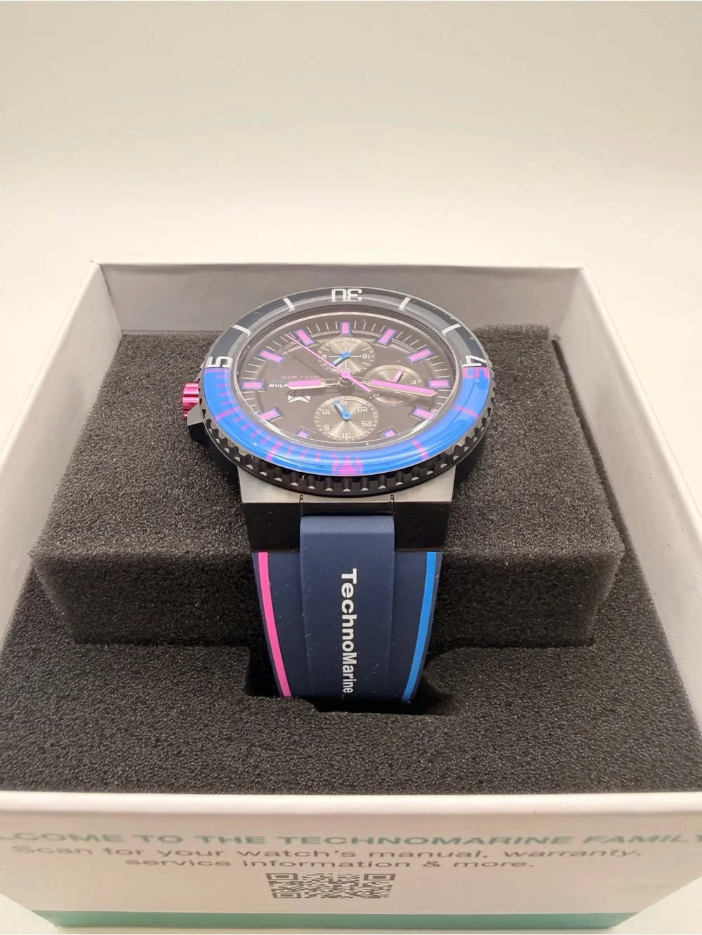Invicta Marine Bolt TM-525035 Sport Watch